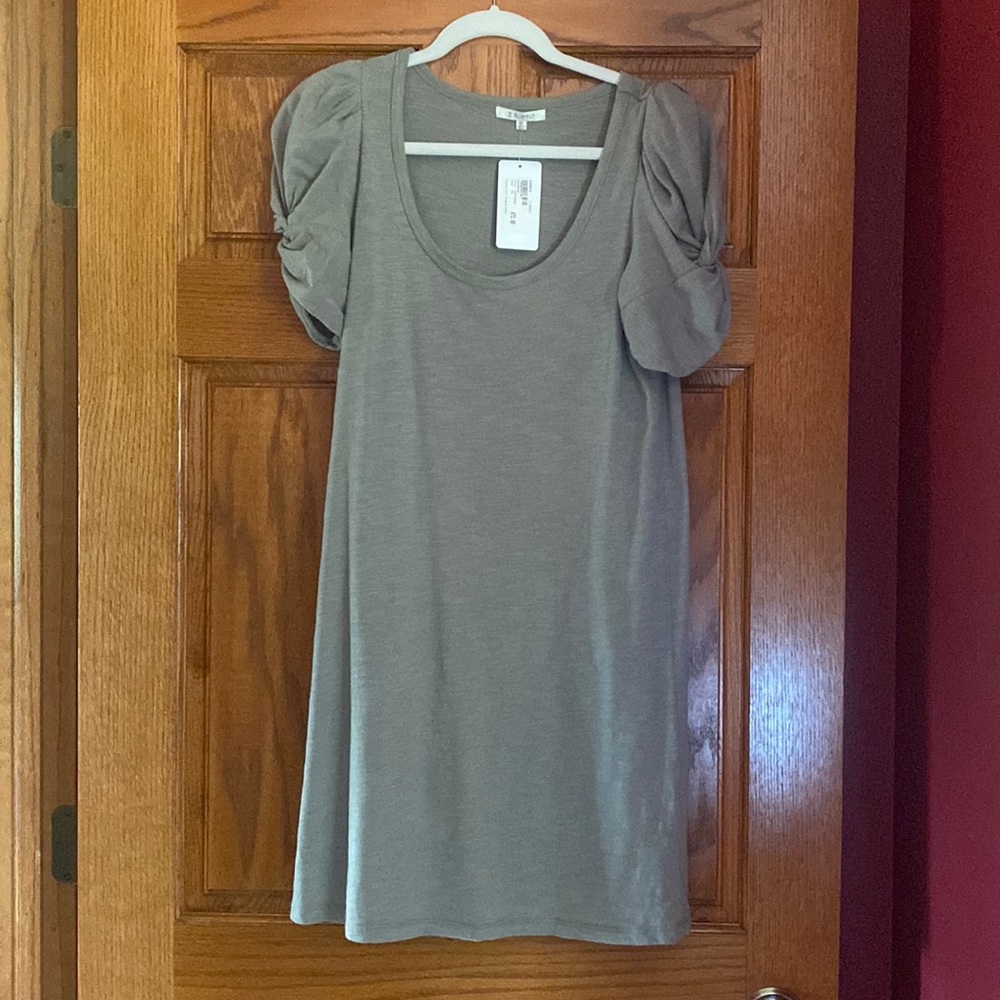 NWT Z Supply Puff Sleeve Dress size XS